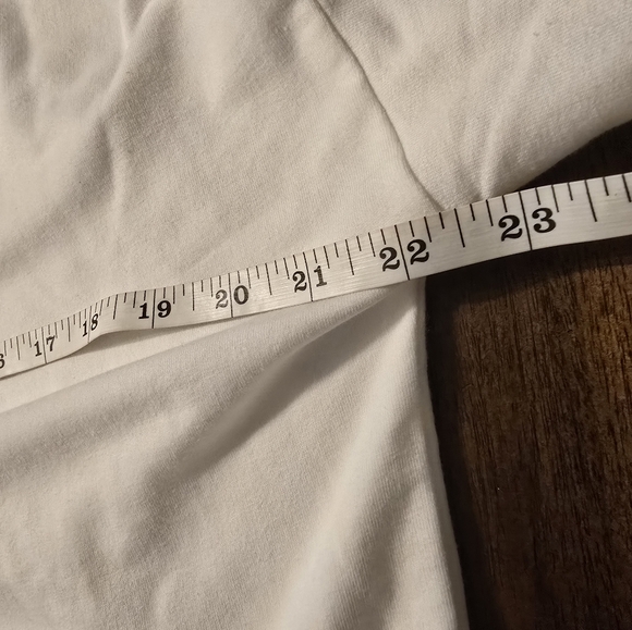 Michael Kors NWT Silver Foil Logo Crewneck Sweatshirt – Medium - Picture 6 of 8